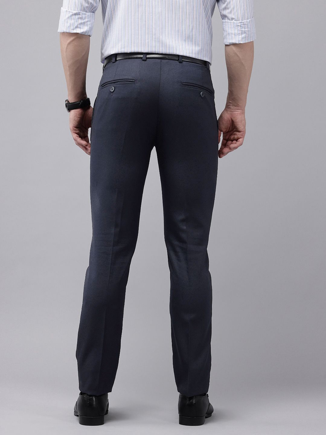 Park Avenue Men Textured Slim Fit Formal Trousers