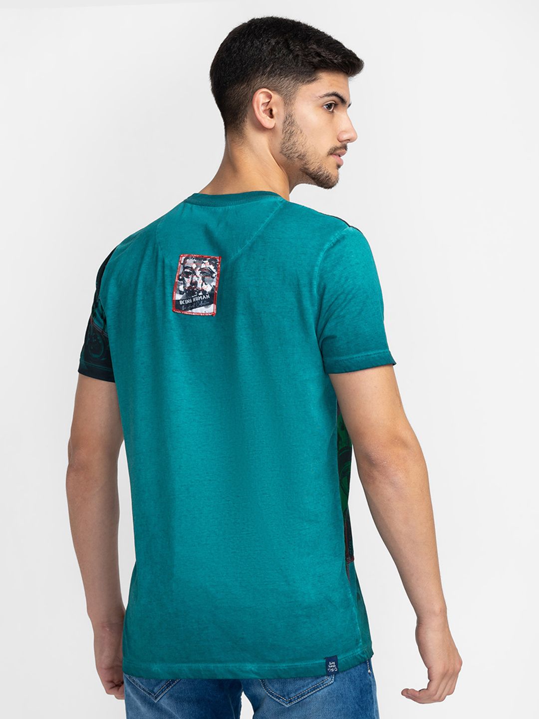 Being Human Men Green Printed Pockets T-shirt