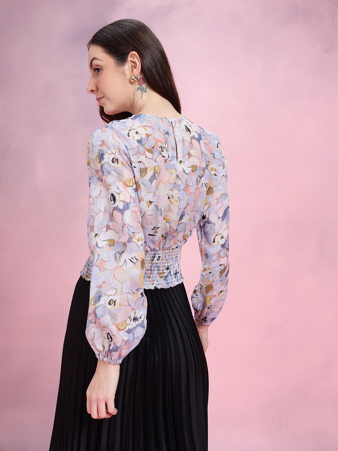 DressBerry Floral Print Smocked Detail Puff Sleeves Blouson Top