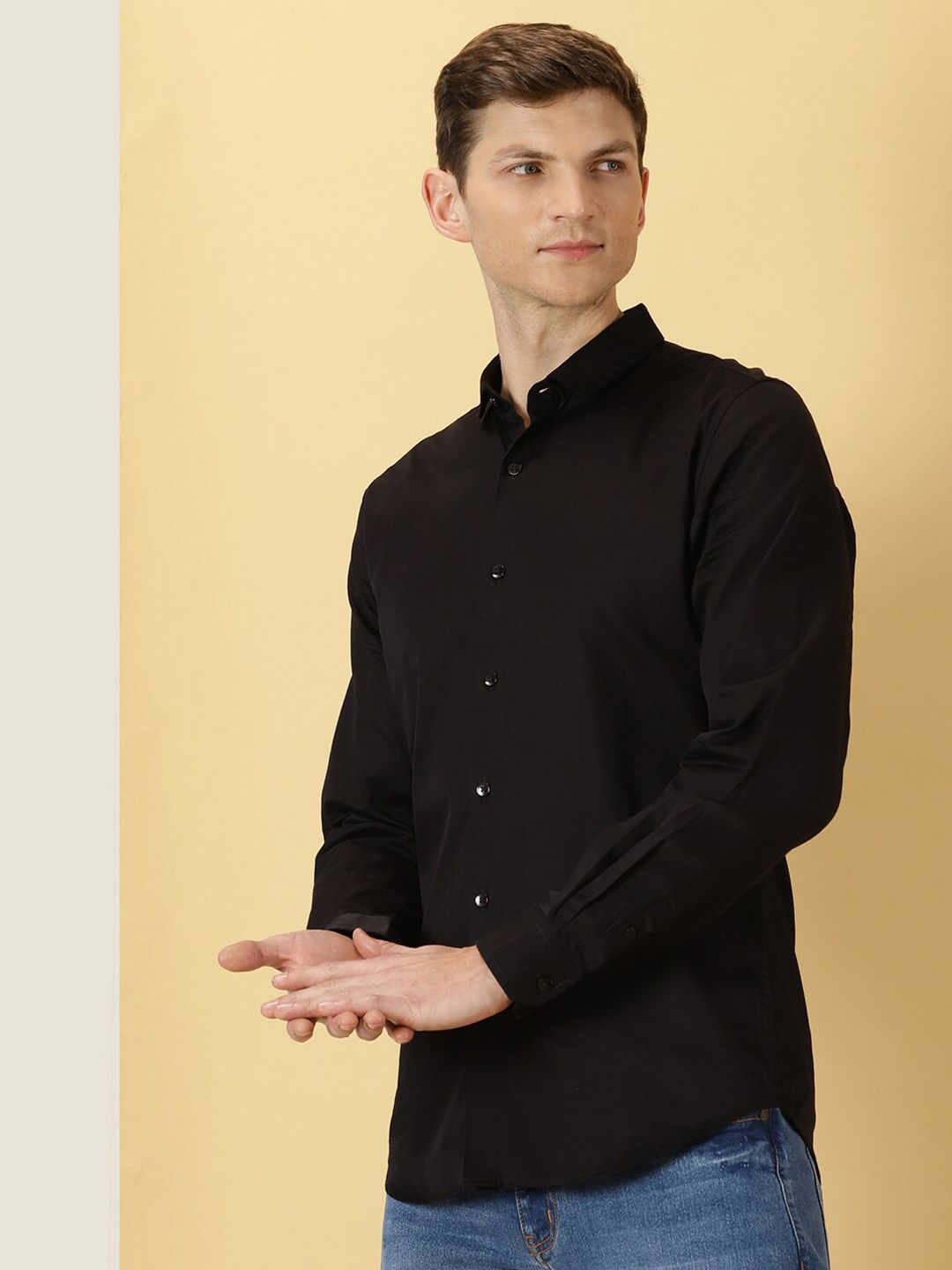 Thomas Scott Classic Slim Fit Spread Collar Casual Shirt