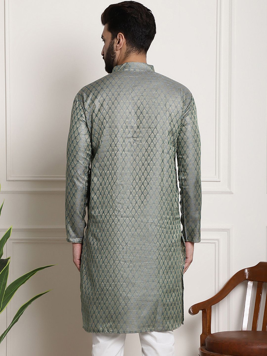 SOJANYA Men Teal Green & Beige Ethnic Motifs Jacquard Silk Kurta