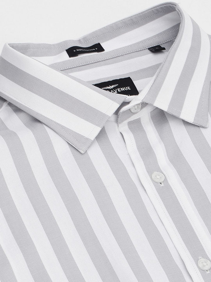 Park Avenue Men Grey & White Slim Fit Striped Pure Cotton Formal Shirt