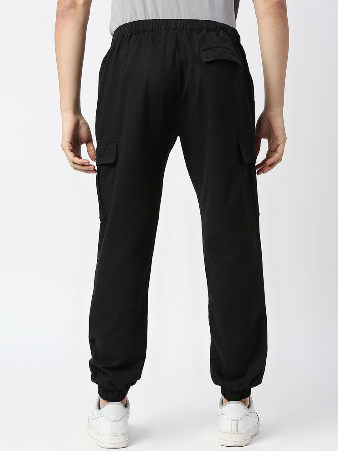 Thomas Scott Men Comfort Mid-Rise Easy Wash Cargo Trousers