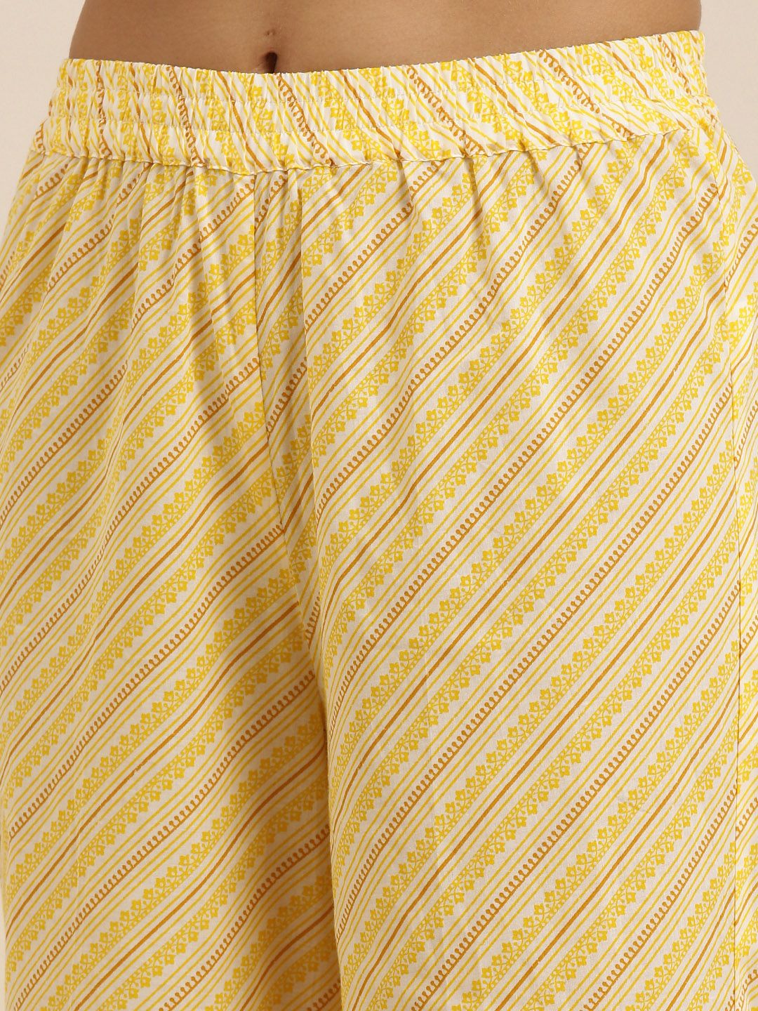 Vishudh Women Yellow & Off-White Printed Kurta with Palazzos