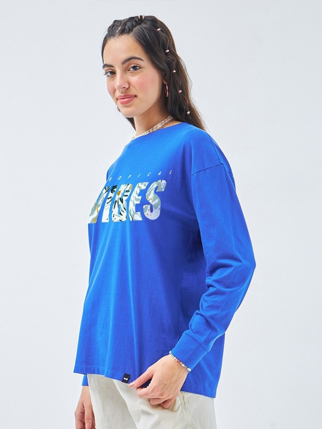 Bewakoof Tropical Vibes Printed Drop-Shoulder Sleeves Oversized Pure Cotton T-shirt