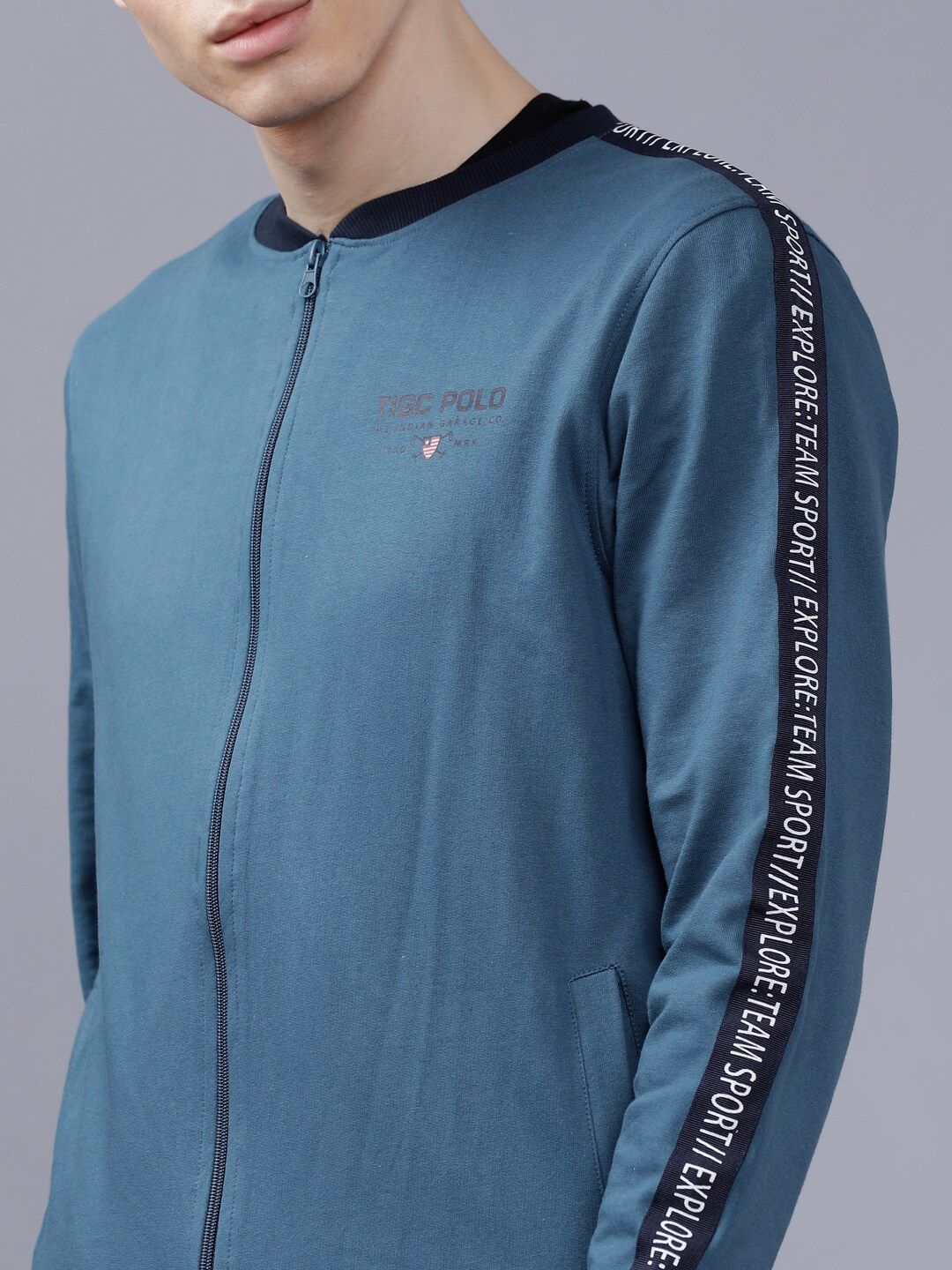 The Indian Garage Co Men Teal Blue Solid Sweatshirt