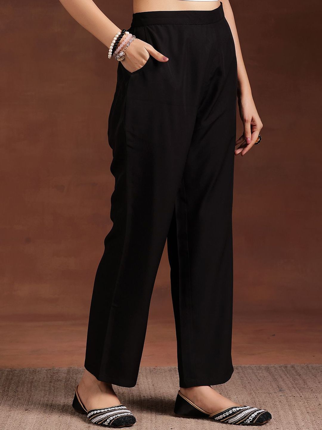 Libas Women Floral Printed Regular Kurta with Trousers & With Dupatta