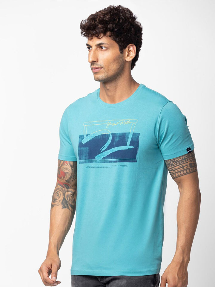 SPYKAR Men Typography Printed Slim Fit T-shirt