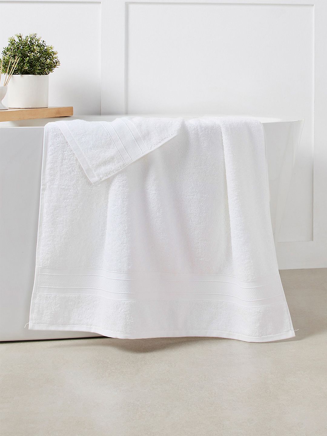 MYTRIDENT White Solid 500 GSM Pure Cotton Soft  Plush Bath Towel
