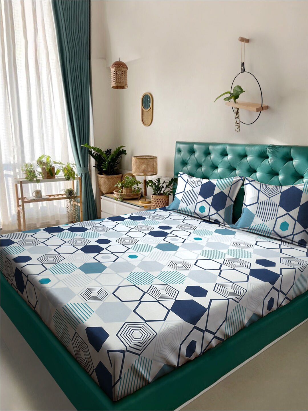 KLOTTHE Grey & Blue Geometric Fitted 300 TC King Bedsheet with 2 Pillow Covers