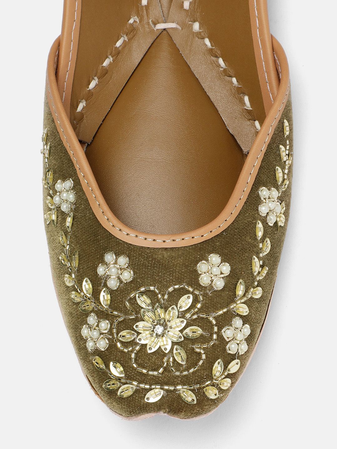 House of Pataudi Women Ethnic Embellished Mojaris