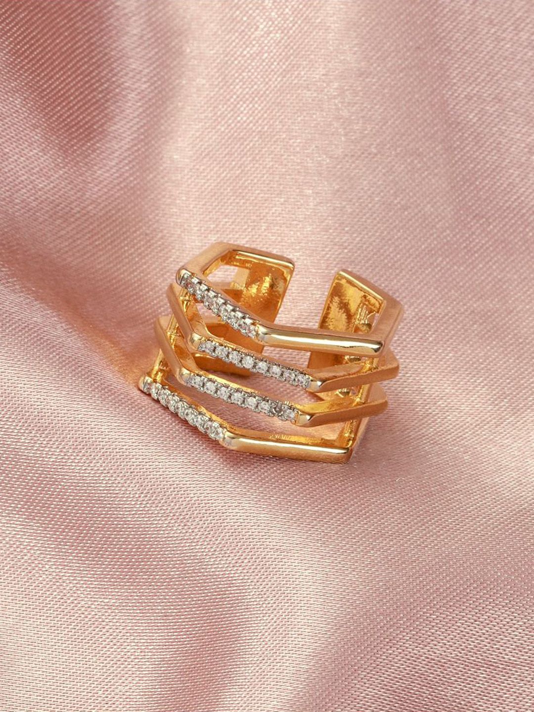 Cincin jari berlian asin Caroline