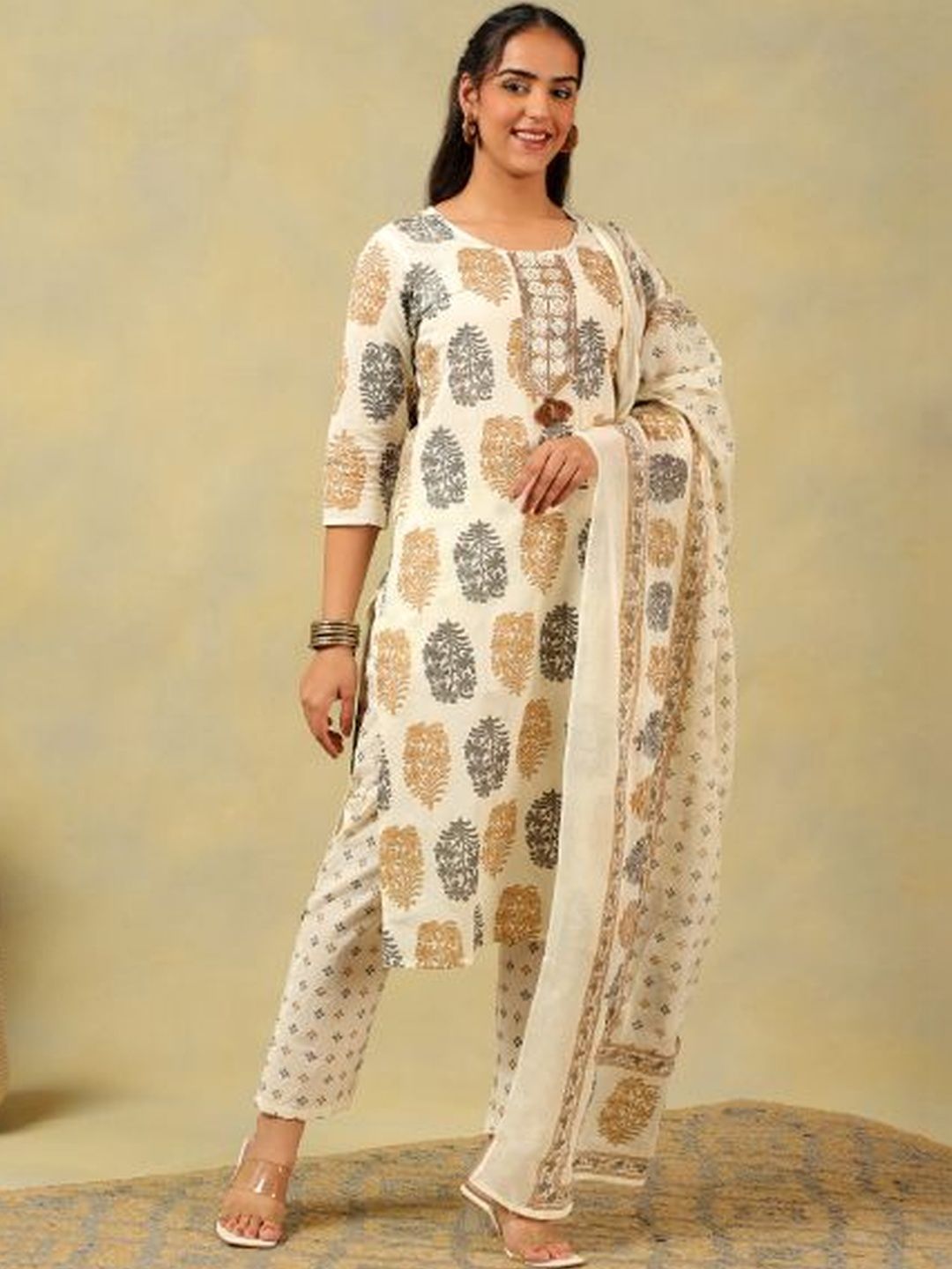Mamicha Women Ethnic Motifs Printed Regular Thread Work Pure Cotton Kurta with Trousers & With Dupatta