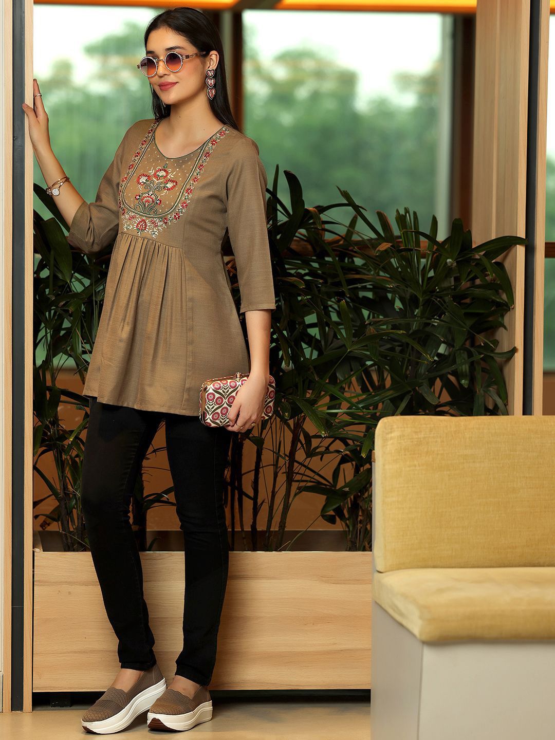 Libas Floral Yoke Design Thread Work Thread Work Pleated Kurti