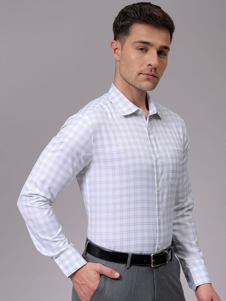 The Indian Garage Co. X Luxe Men Slim Fit Multi Stripes Opaque Striped Formal Shirt