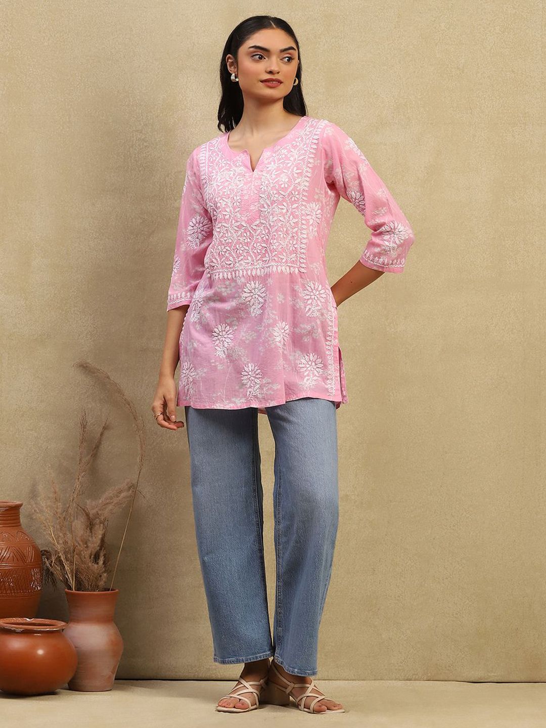 House of Chikankari Women Pink Cotton Chikankari Sulam Kurta