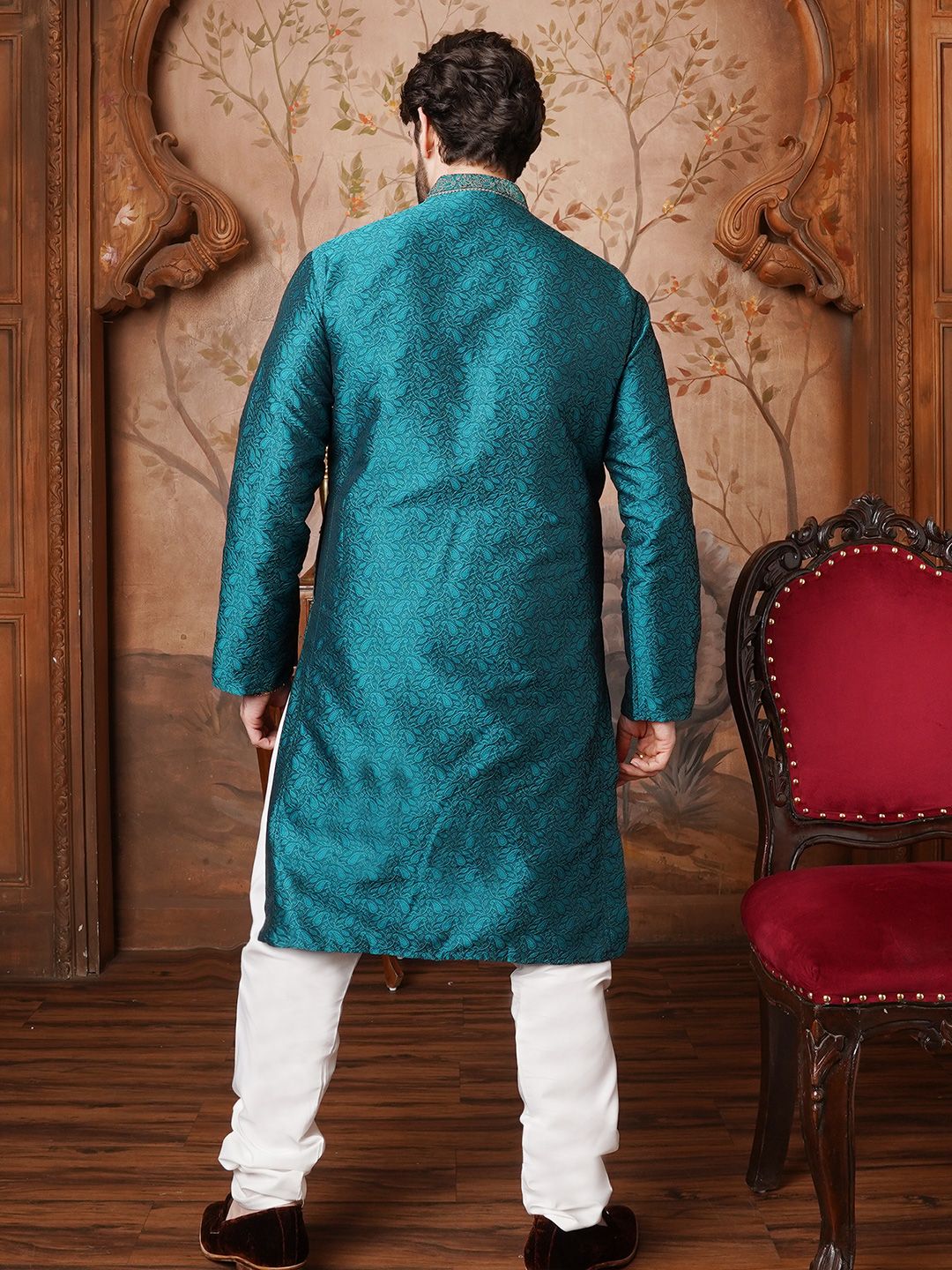 SOJANYA Men Teal Woven Design Straight Kurta