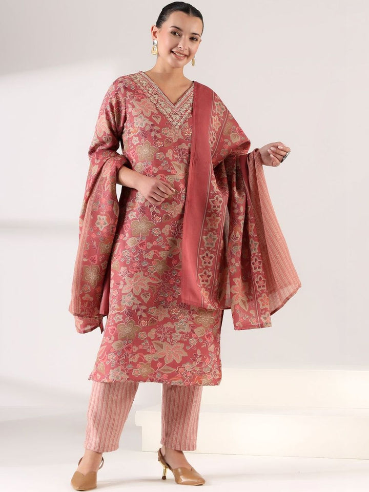 Mamicha Women Floral Printed Regular Thread Work Kurta with Trousers & With Dupatta