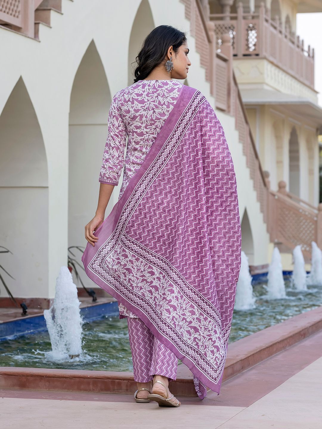 KALINI Women Floral Printed Regular Pure Cotton Kurta with Trousers & With Dupatta
