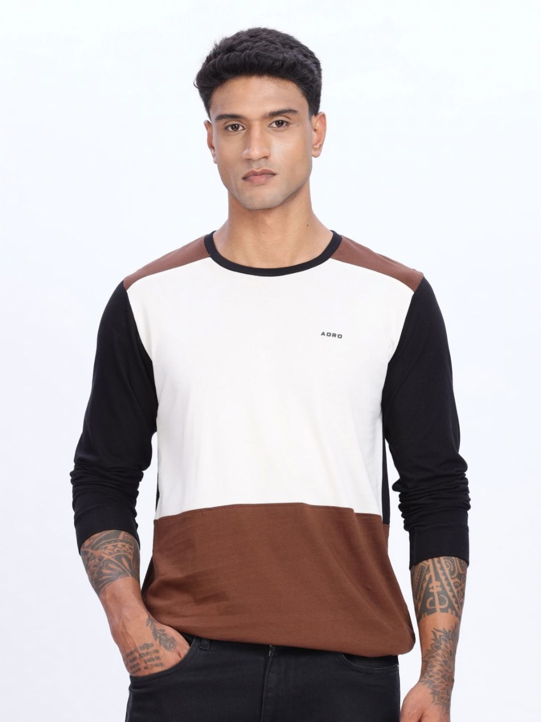ADRO Lelaki Colourblocked Round Neck Cotton T-shirt