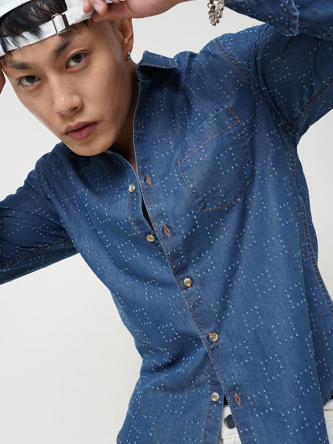 VASTRADO Men Classic Slim Fit Opaque Casual Shirt