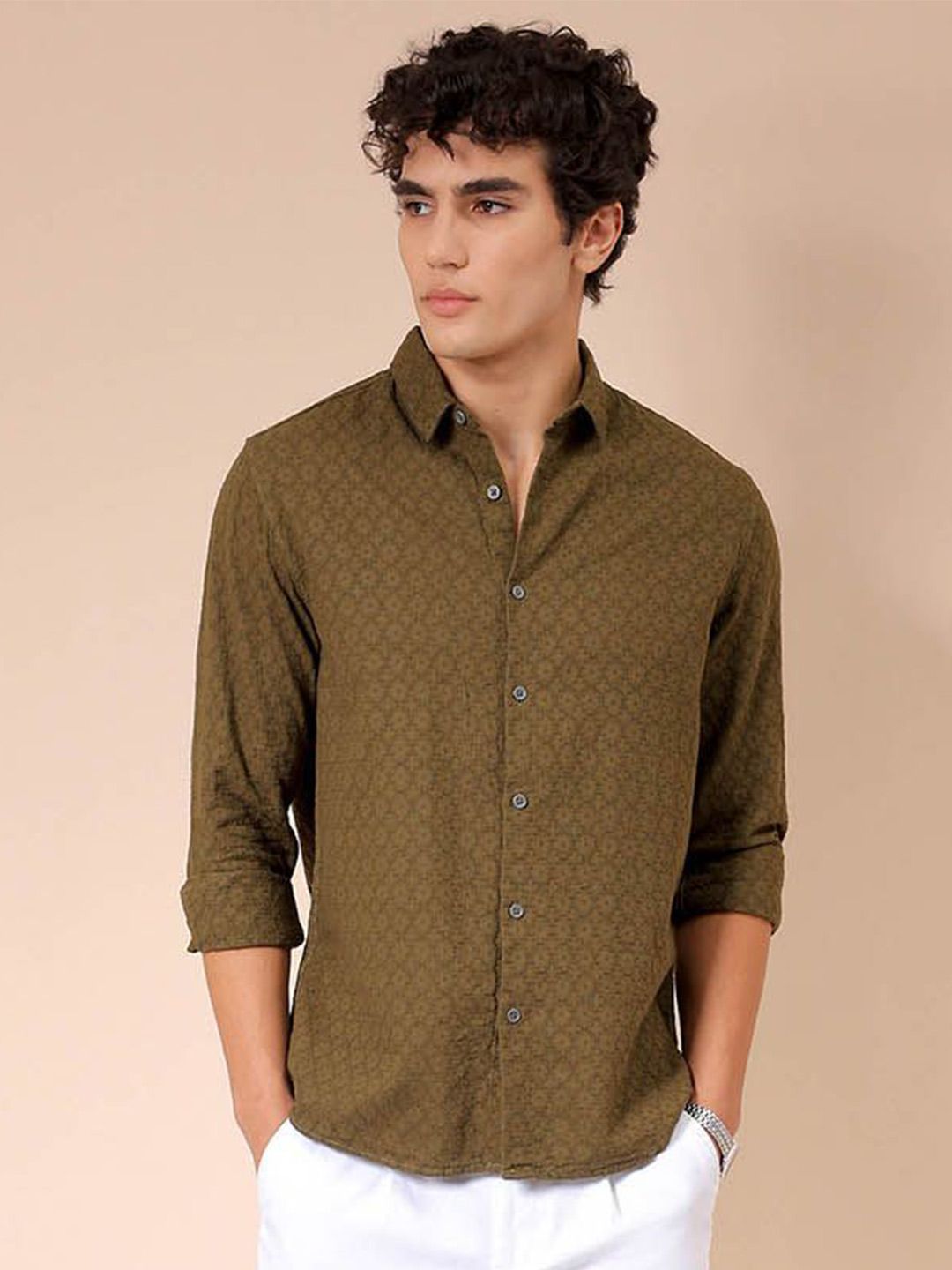 The Indian Garage Co Men Regular Fit Dobby Textured Resortwear Shirt
