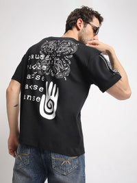 Bene Kleed Men Graphic Printed Round Neck Cotton Oversized T-shirt
