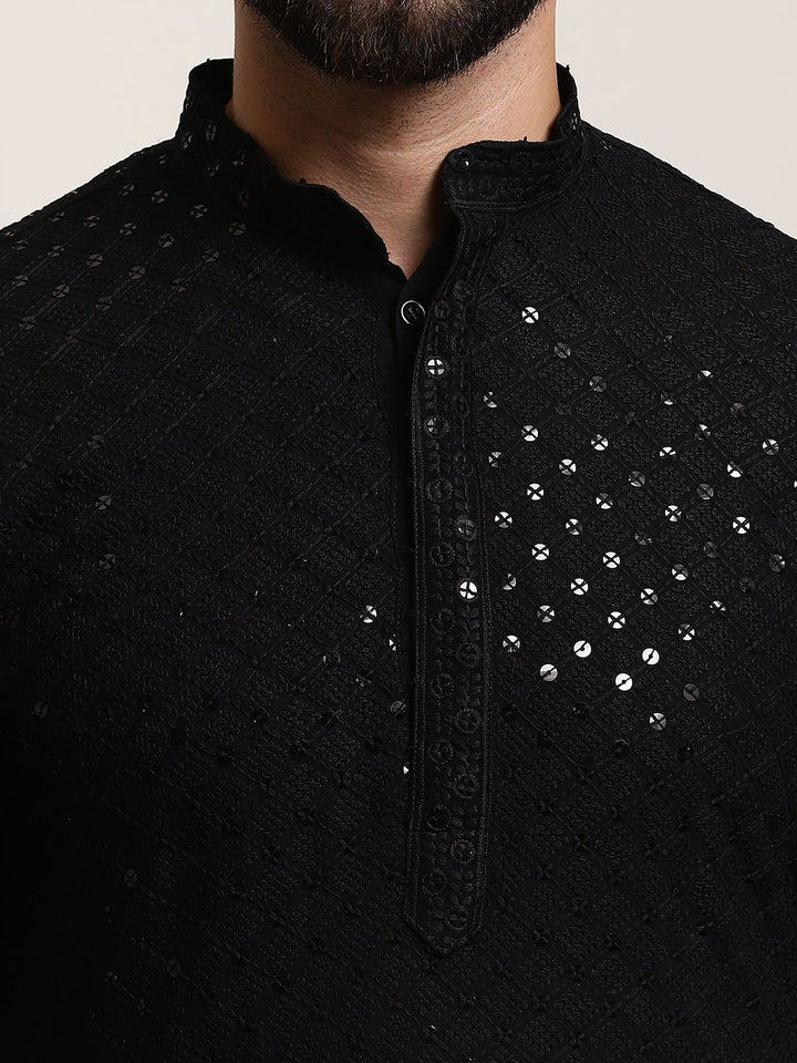 SOJANYA Lelaki Black Thread Work Kurta