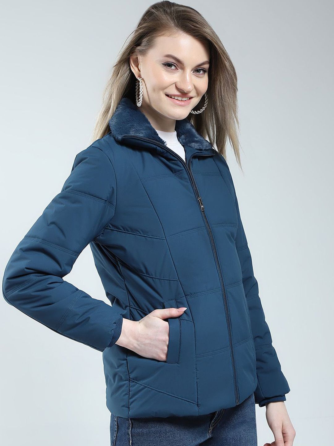 Jaket empuk pepejal wanita monte carlo