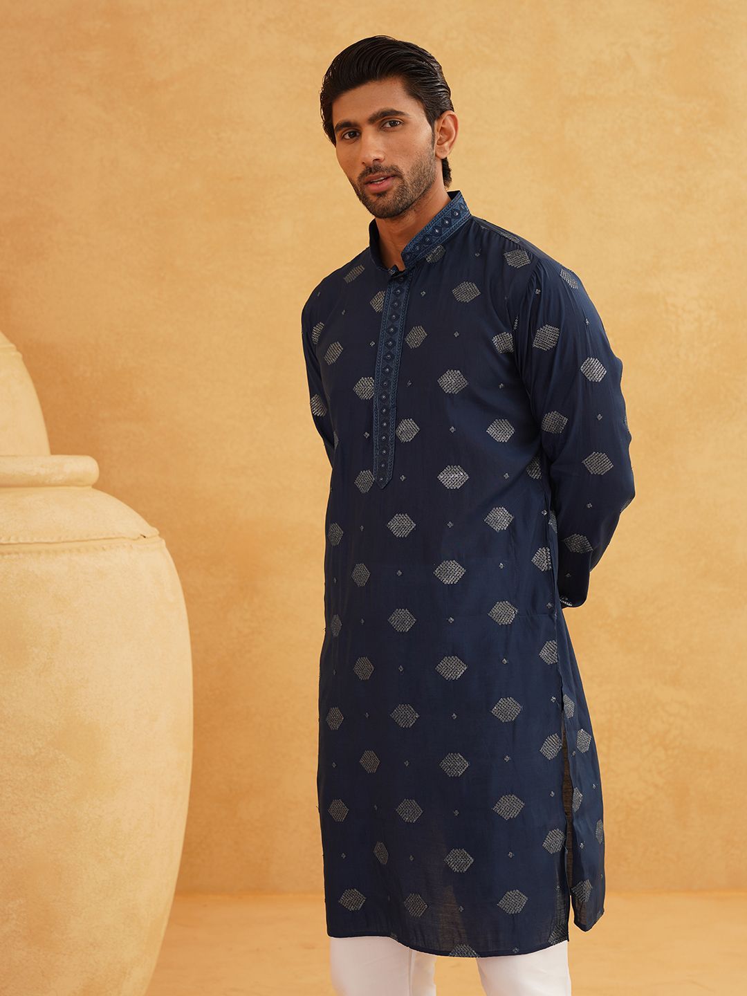SOJANYA Kolar Mandarin Sulam Geometrik Kurta Lurus Labuci