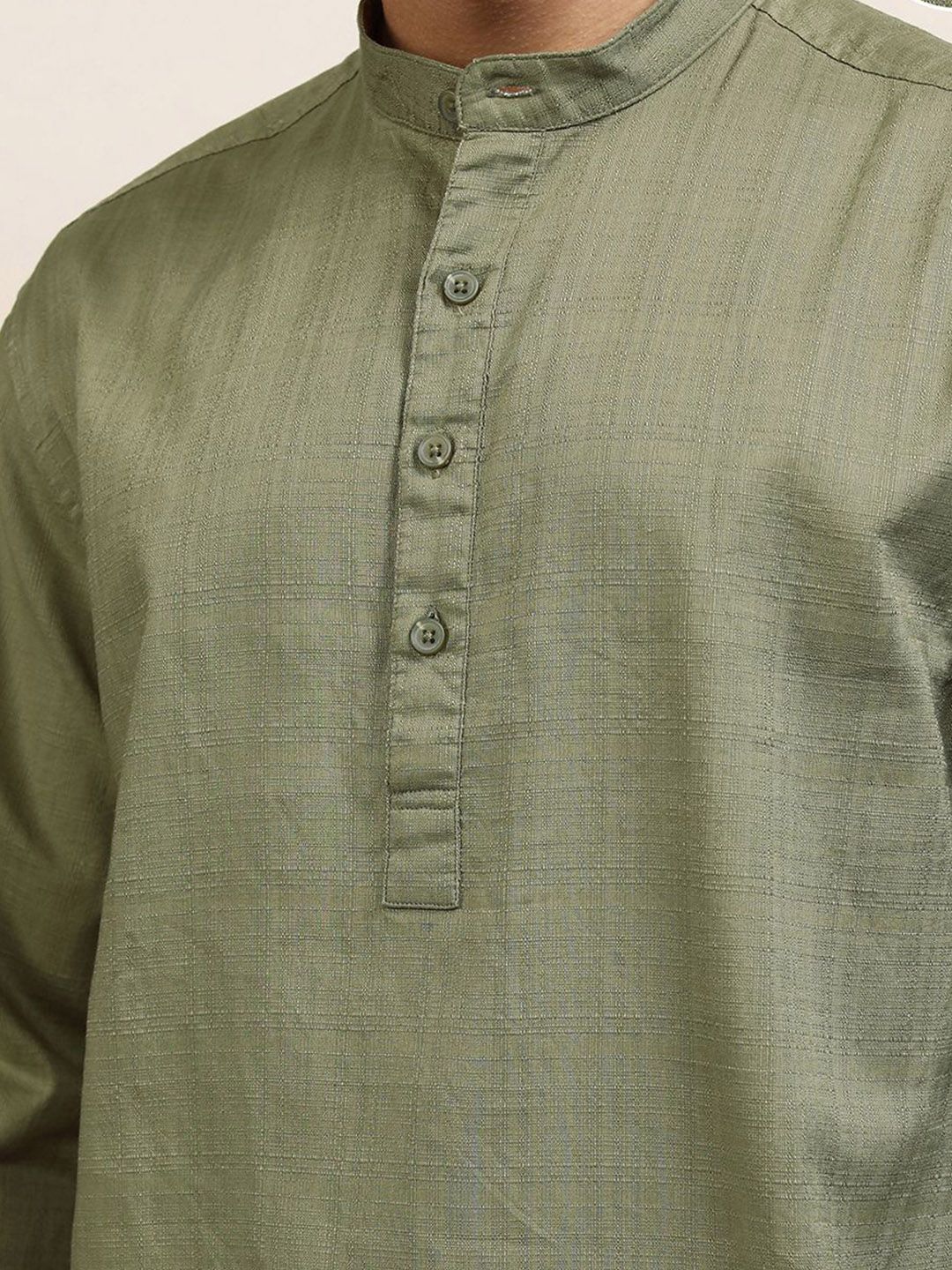 HIGHLANDER Men Olive Dobby Textured Solid Mandarin Collar Roll Up Sleeve Relaxed Shirt