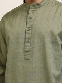 HIGHLANDER Men Olive Dobby Textured Solid Mandarin Collar Roll Up Sleeve Relaxed Shirt