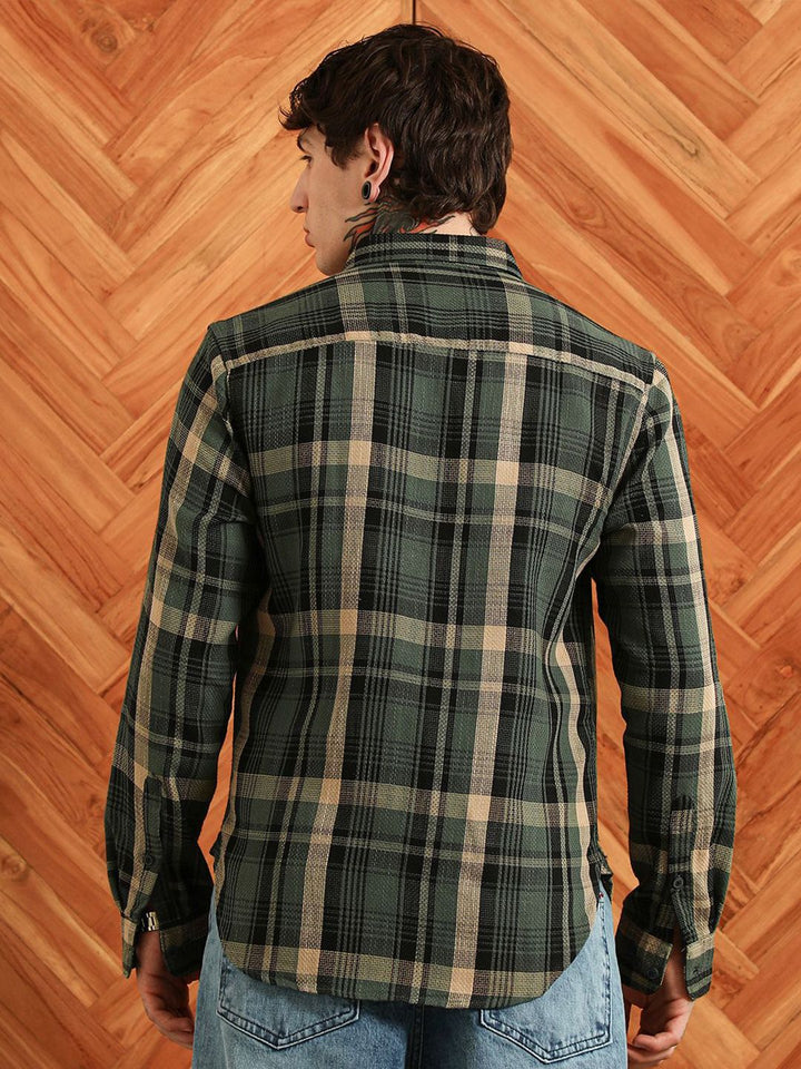 Campus Sutra Comfort Checked Button-Down Collar Casual Shirt