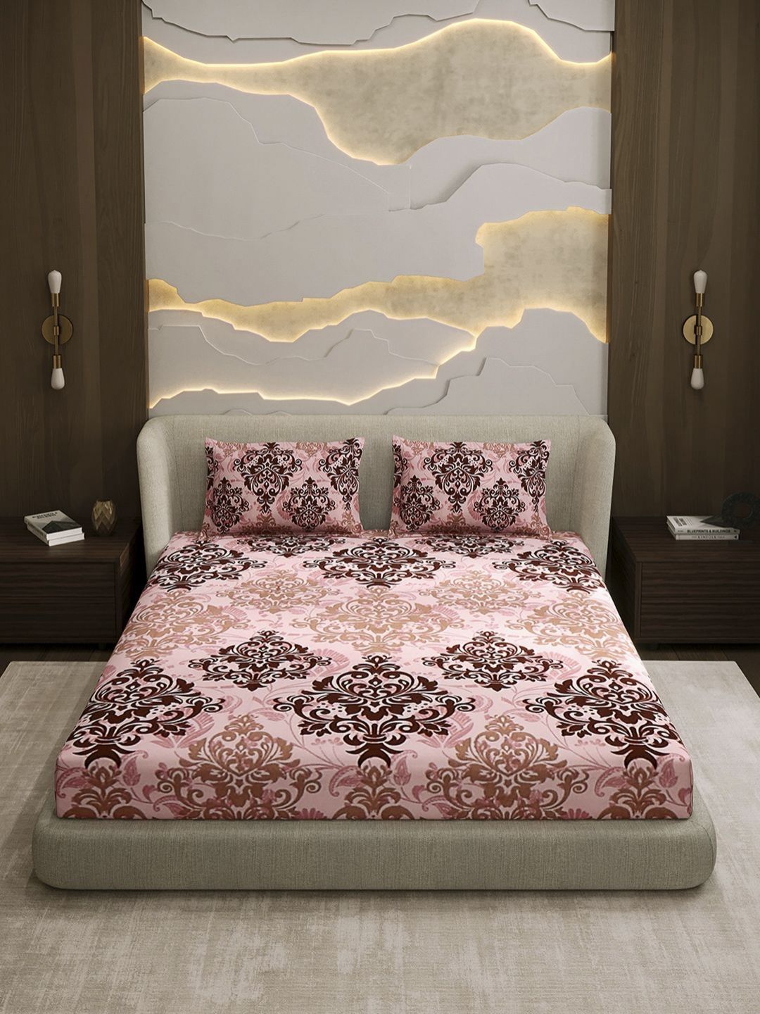 Monte Carlo Peach & Brown Printed Cotton 104 TC Queen Bedsheet Set 2.24 m x 2.54 m