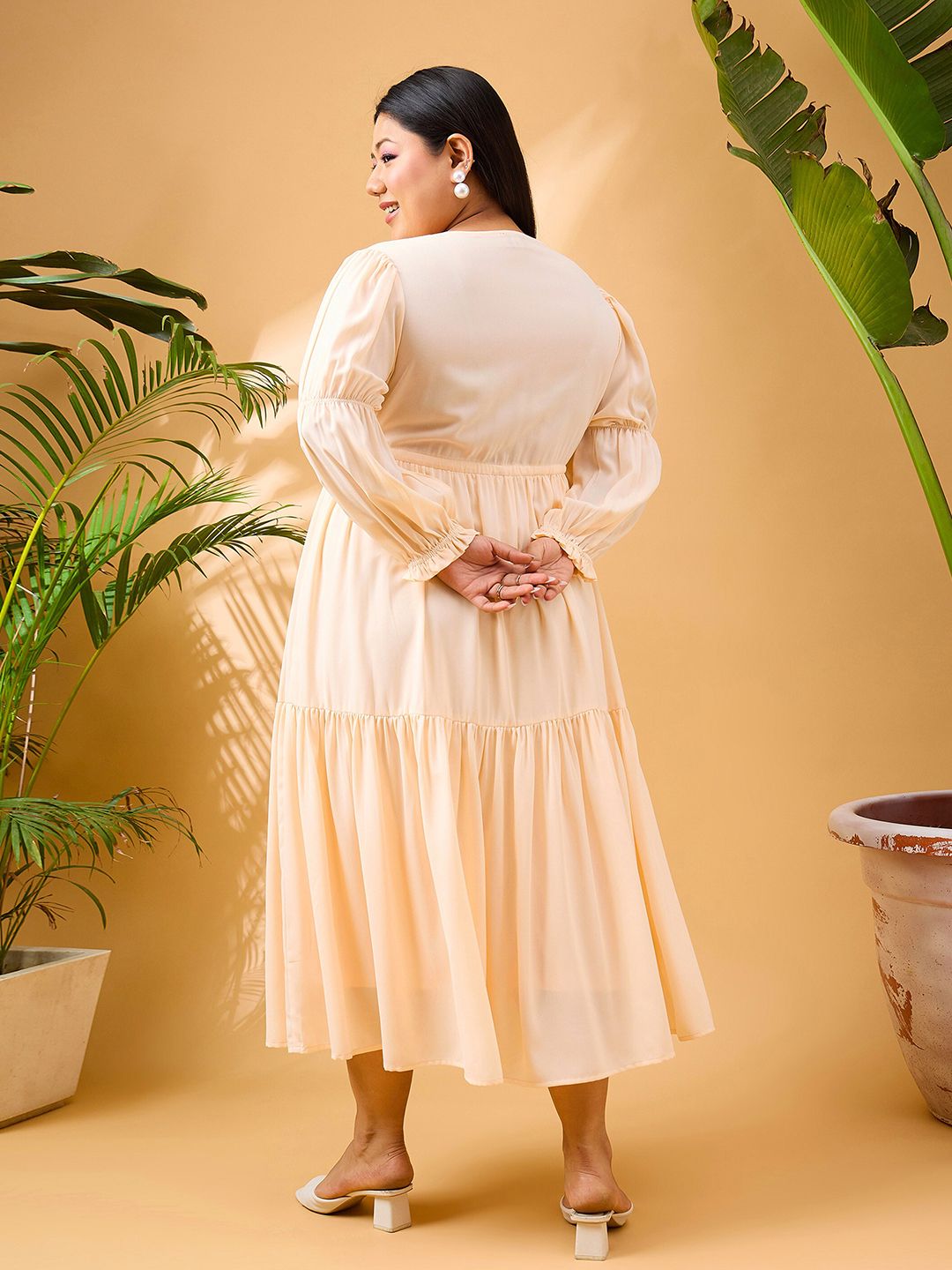 SASSAFRAS Curve Plus Size V-Neck Puff Sleeves Georgette Fit & Flare Tiered Midi Dress