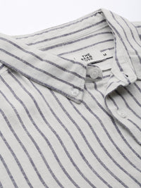 THE BEAR HOUSE Men White & Black Slim Fit Striped Cotton Casual Shirt
