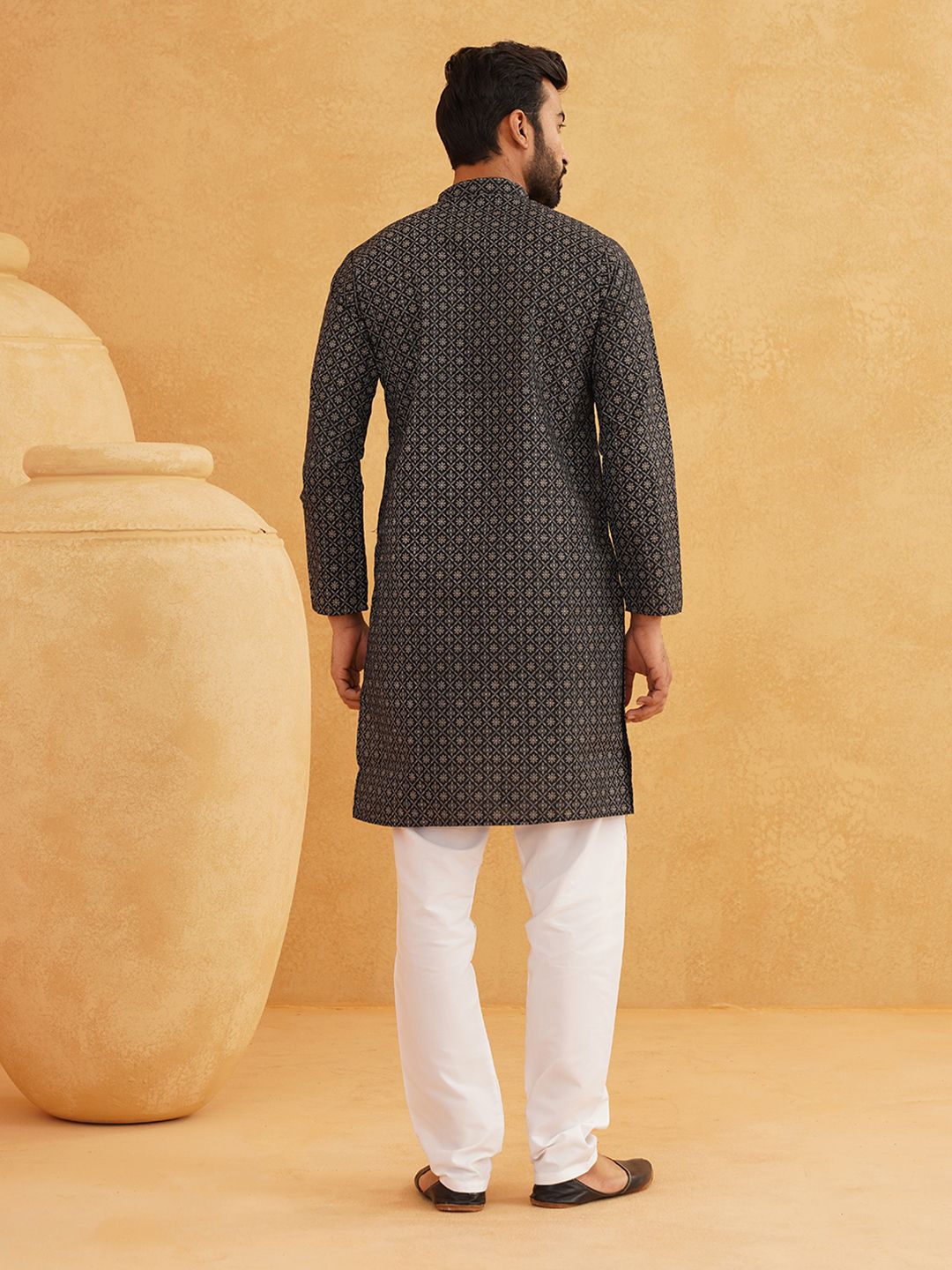 SOJANYA Men Printed Kurta