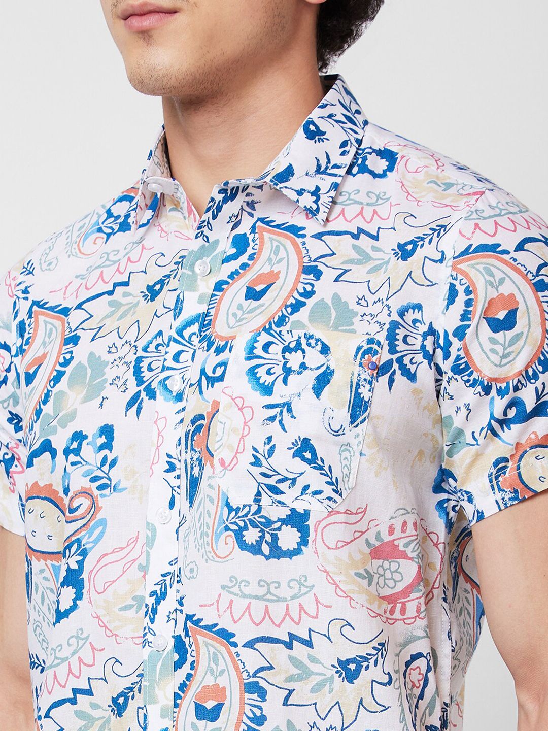 SPYKAR Spread Collar Short Sleeves Floral Printed Cotton Casual Shirt