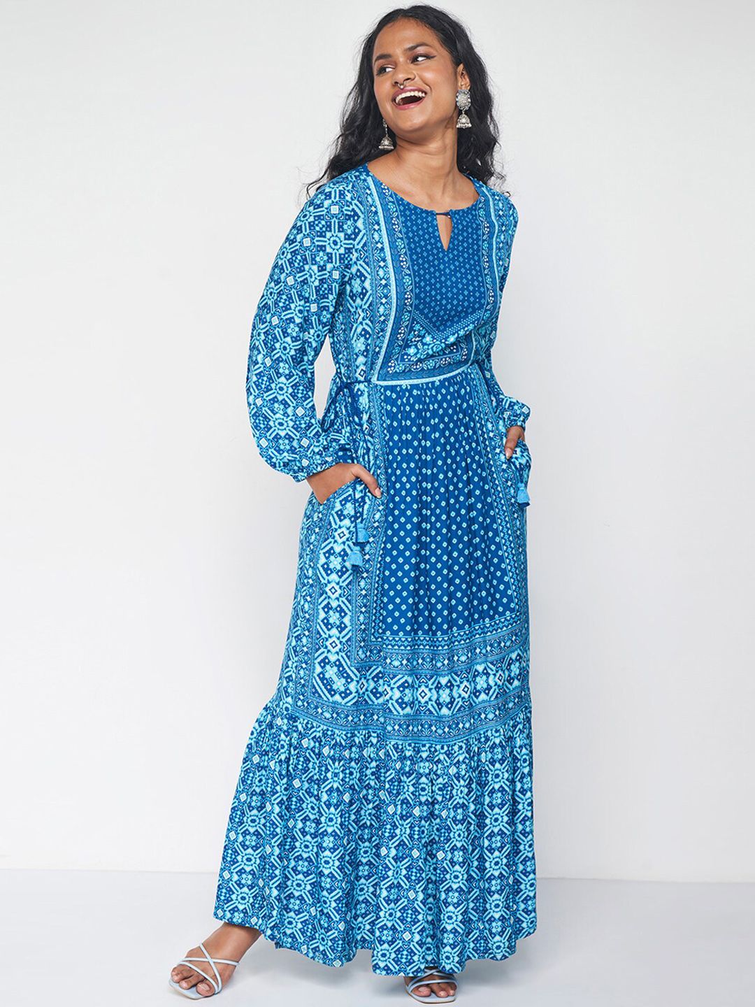 Global Desi Ethnic Motifs Printed Keyhole Neck Maxi Ethnic Dress