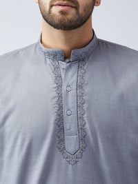SOJANYA Kurta Pendek Bersulam Kelabu Lelaki
