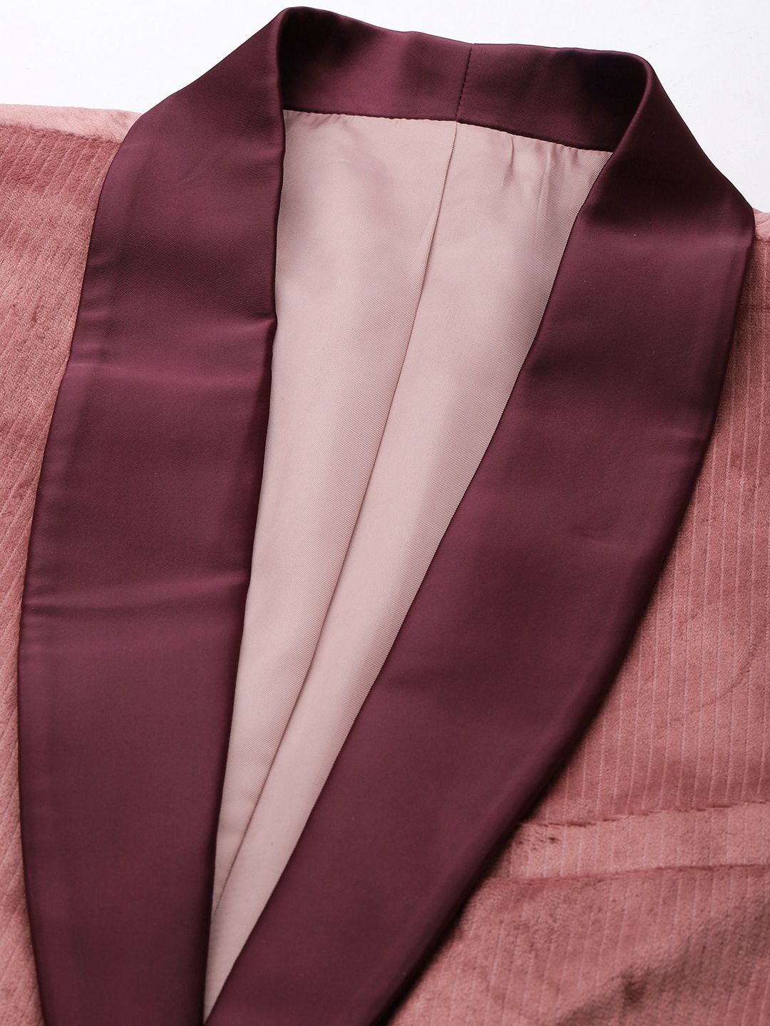 House of Pataudi Tailored Fit Striped Velvet Finish Single-Breasted Party Blazer