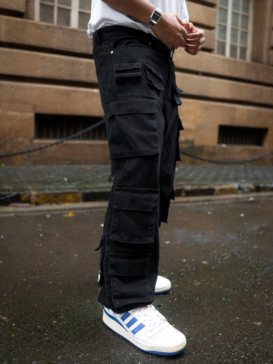 Powerlook Men Loose Fit Cargos Trousers
