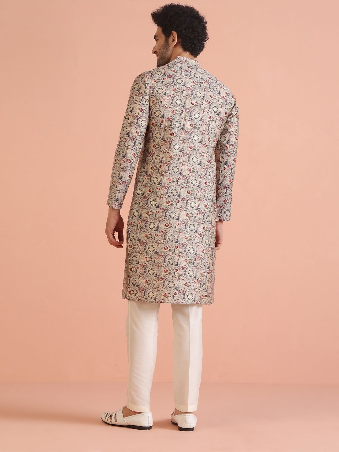 KISAH Ethnic Motifs Printed Regular Kurta with Trousers