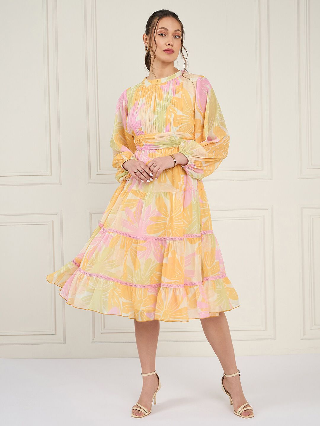 Antheaa Floral Printed Pleated Puff Sleeves Tiered Chiffon Fit & Flare Midi Dress