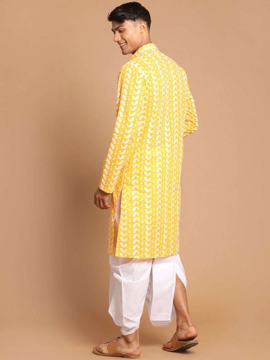 VASTRAMAY Men Orange Ethnic Motifs Embroidered Chikankari Pure Cotton Kurta with Dhoti Pants