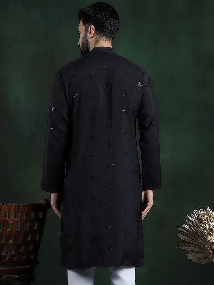 SOJANYA Ethnic Motifs Embroidered Mandarin Collar Sequinned Straight Kurta