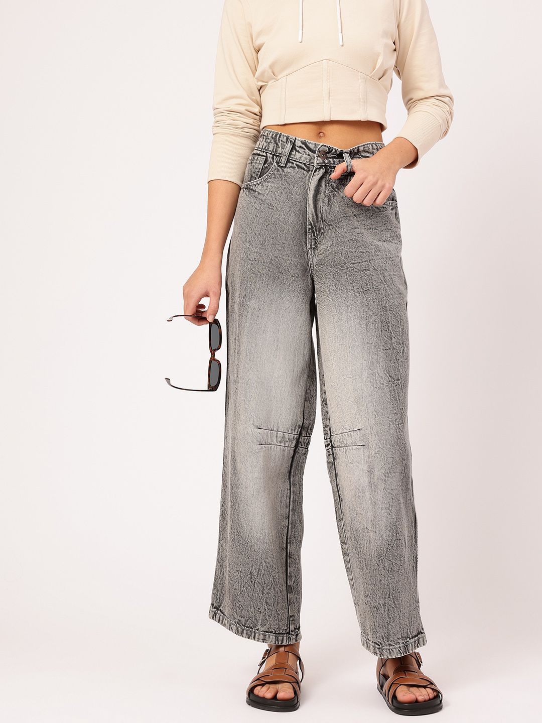 DressBerry Women Timeless Threads Faded Baggy jeans