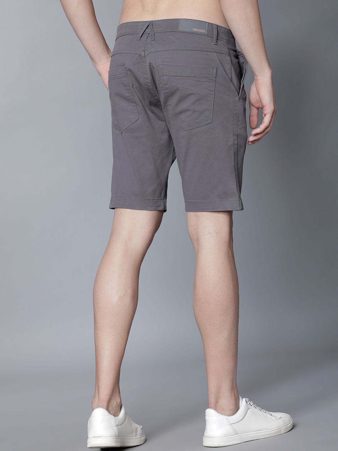HIGHLANDER Men Grey Solid Slim Fit Chino Shorts