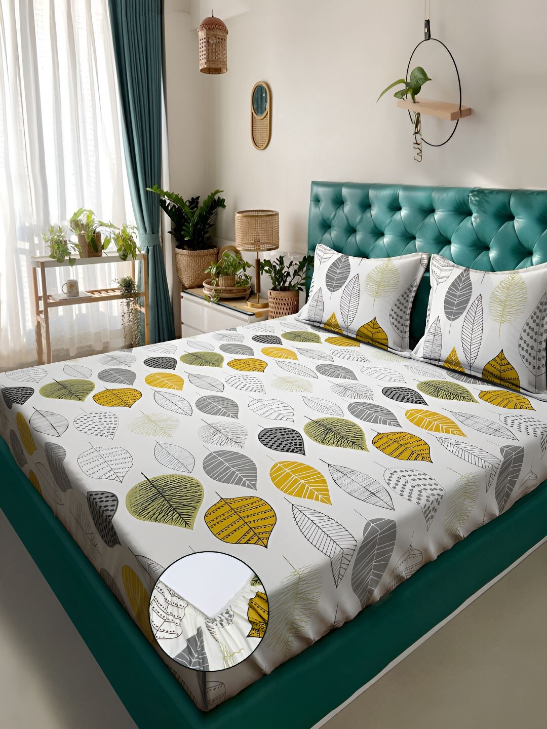 KLOTTHE Cream Floral Cotton 300 TC Fitted King Fine Bedsheet with 2 Pillow Covers-98 x 89 inches