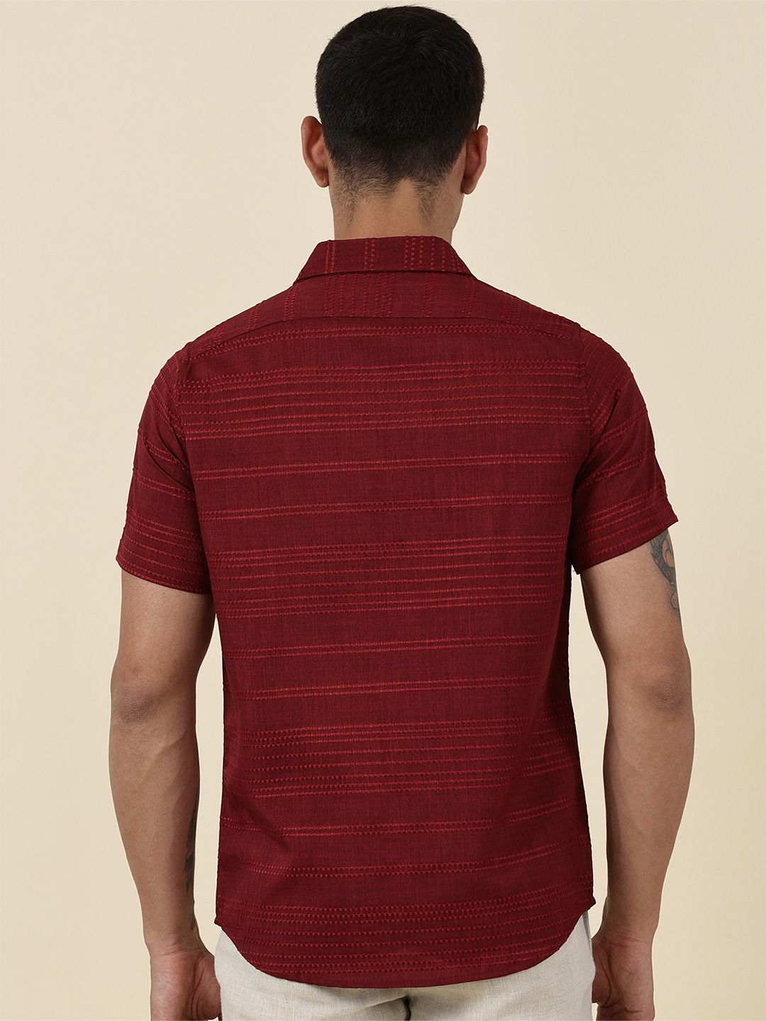 Thomas Scott Men Classic Slim Fit Horizontal Stripes Opaque Printed Casual Shirt